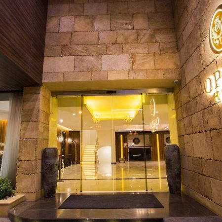 Opera Hotel Kfar Yassine エクステリア 写真